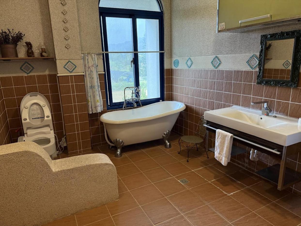 Tuscany Garden B&B Guanxi Ngoại thất bức ảnh